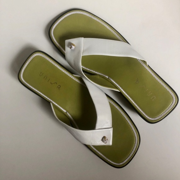 NEW! WOT White Leather Unisa sandal Flip-Flops - Picture 6 of 10